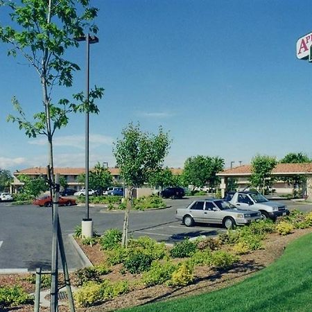Applegate Inn Atwater 외부 사진