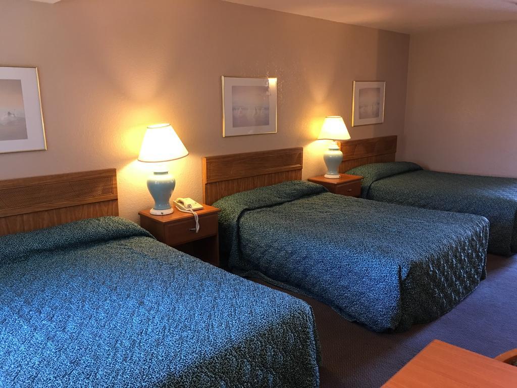 Applegate Inn Atwater 외부 사진