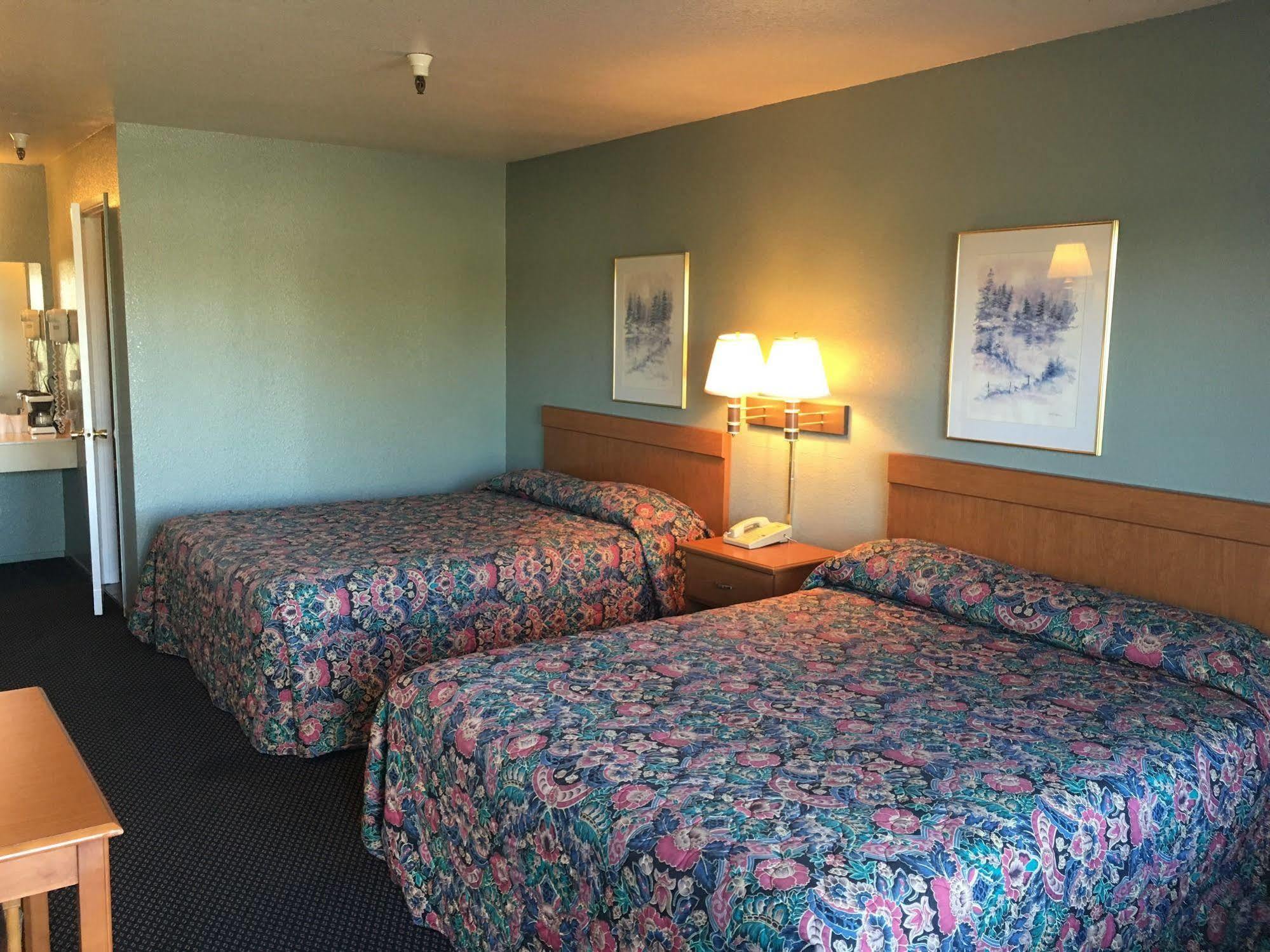 Applegate Inn Atwater 외부 사진
